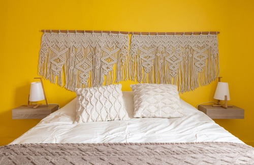 Urschenheim House | Family-Friendly Grand Gite Pomme D'api et D'amour for 12