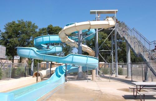 Amboy Resort | O'Connell's RV Campground: Family-Friendly Cottage Retreat