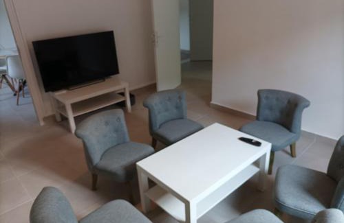 Salins-les-Bains Apartment | Exceptional O'Couvent: Family-Friendly 3-Bedroom Apartment