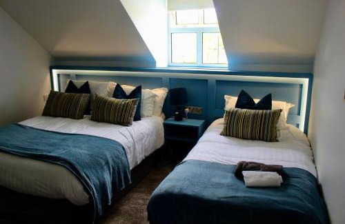 Donegal Hotel | Budget-Friendly O'Donnell's Of Donegal with Family Amenities