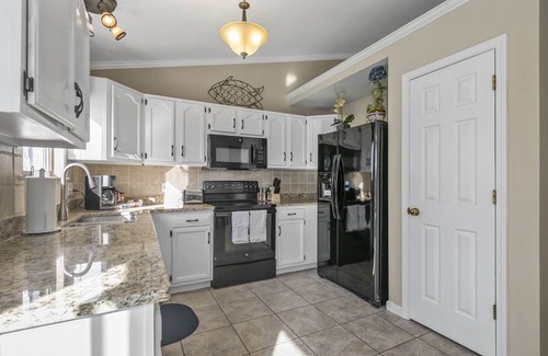O'Fallon House | Discover Relaxation at O'Fallon Edge Oasis - Family Friendly Retreat