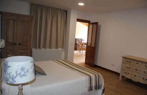 Bolmente Apartment | Discover O Fogón Casa Ferrador in Ribeira Sacra