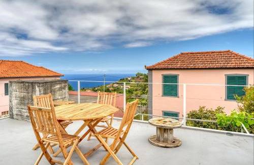 Sao Jorge House | Discover O Lagar do Avô: A Family-Friendly Getaway