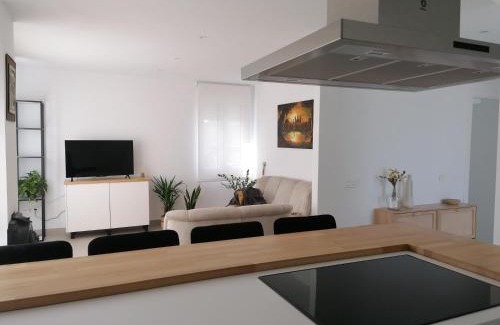 Neano Apartment | Discover Comfort at O lar da Tia Carmen for Families