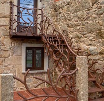 Padron Apartment | Child-Friendly Retreat at O LAR DE ROMARÍS I & II