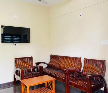 Vayittiri Apartment | Family-Friendly O'live Inn Wayanad ApartStay Awaits You