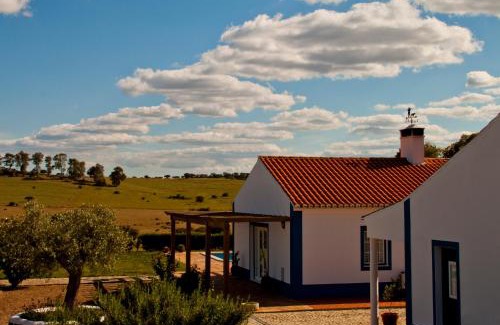 Santana de Cambas House | Discover O Monte do Alhinho - 4-Star Oceanfront Retreat