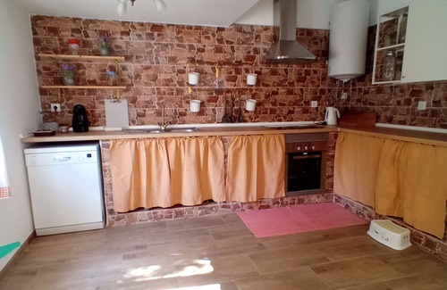 Sao Simao Cottage | O Mundo da Lua Casa Este: Ocean View & Pet Friendly Retreat