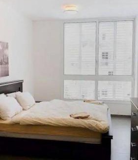 Bat Yam Apartment | Cozy APT in Bat-Yam: Steps from the Beach & Family-Friendly