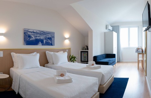 Povoa De Varzim House | Relax at Ó Poboa Guesthouse: 4-Star Spa Retreat
