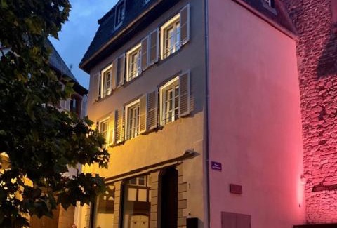 Barr Apartment | Unforgettable Stay at O Verso du Château - STUDIO 22