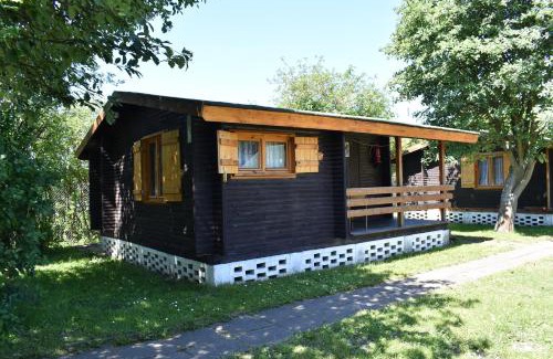 Karwia Cabin | Pet-Friendly Getaway at O.W. Sęk - 8.5/10 Rated Stay