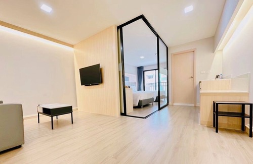 Bang Chalong Hotel | Relax at O2 Luxury Hotel with Pool, Spa & Family Amenities