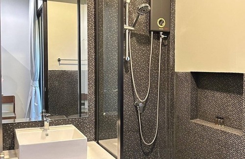 Kanchanaburi Hotel | O2 The Residence