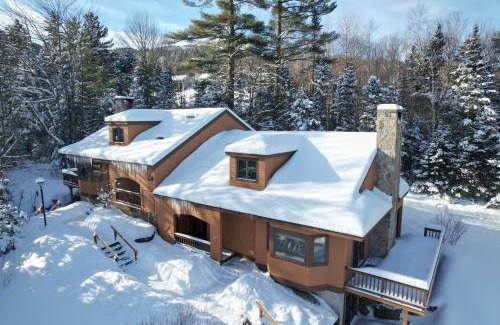 Bretton Woods Villa | Elegant O6: High-Class Upgrades & Prime Ski Access