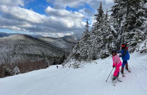Bretton Woods Villa | Elegant O6: High-Class Upgrades & Prime Ski Access