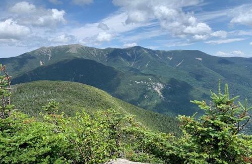 Bretton Woods Villa | Elegant O6: High-Class Upgrades & Prime Ski Access