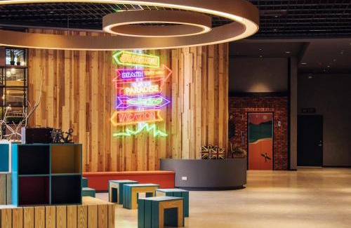 Toucheng Hotel | Family-Friendly OA HOTEL Wushih Marina with Great Reviews