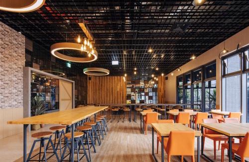 Toucheng Hotel | Family-Friendly OA HOTEL Wushih Marina with Great Reviews