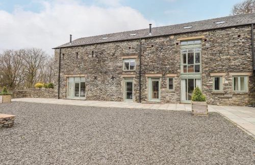 Penny Bridge House | Experience Oak Cottage: 5-Star Family-Friendly Retreat