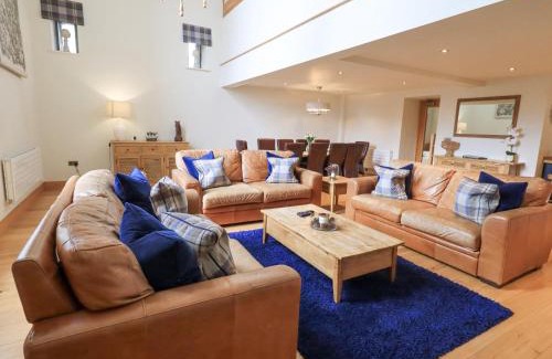 Penny Bridge House | Experience Oak Cottage: 5-Star Family-Friendly Retreat