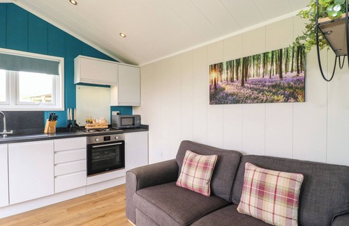 Swadlincote Cottage | Oak