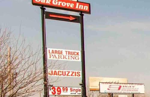 Oak Grove Hotel | Family-Friendly Escape at Oak Grove Inn with Pet Perks