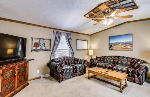 Baudette Apartment | Pet-Friendly Retreat at Oak Harbor on Lake of the Woods