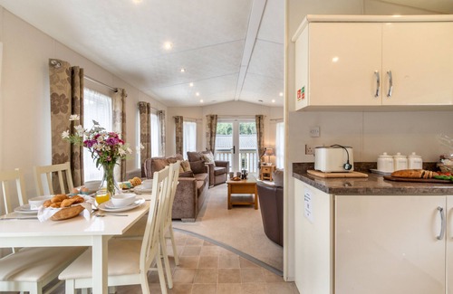 Felinfach House | Oak Lodge - New Quay