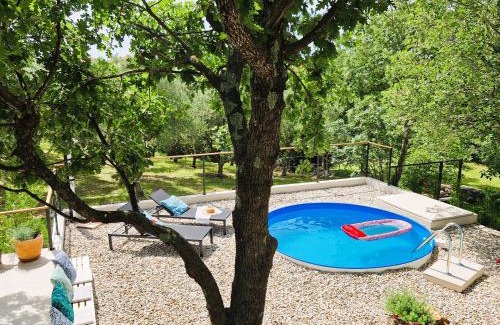Jadranovo House | Oceanfront Retreat at Oak & Olive House: Pet Friendly Haven