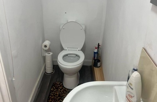 Selly Oak Apartment | Oak Tree Lane Apartment in Birmingham