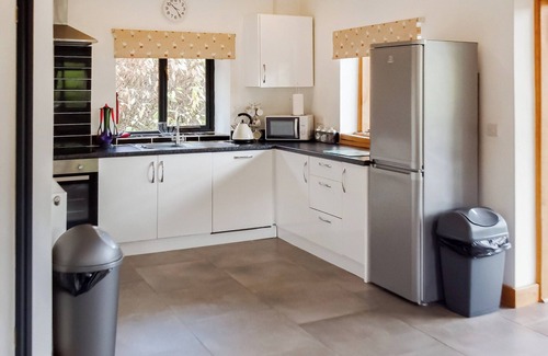 Tirabad Cottage | Perfect 2-Bedroom Retreat in Heyope, Near Knighton