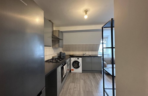 Wembley Park Apartment | Stylish Oak Wembley Stadium Serviced Apartment with Kitchen