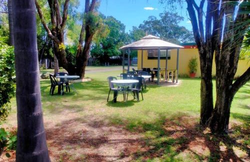 Oakey Hotel | Family-Friendly Oakey Motel - Rated 8/10 with Kitchenette