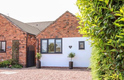 Four Crosses House | Experience Comfort at Oakleigh - Guest Rated 9.2/10