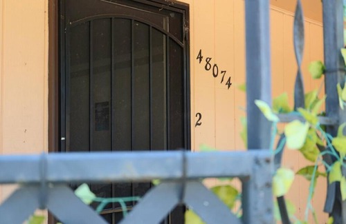 Oakridge Apartment | Adventure Awaits at Oakridge Studio: Pet-Friendly Getaway