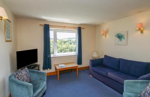 Kingsteignton Apartment | Oakwood