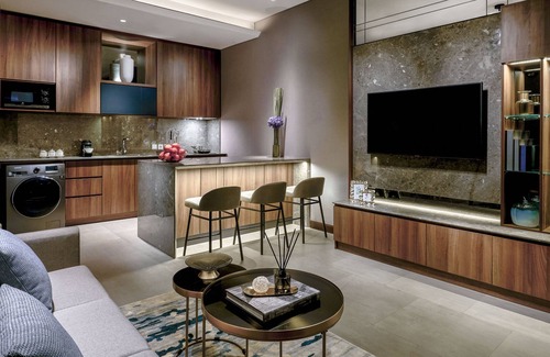 East Kuningan Apartment | Relax at Oakwood Premier Cozmo Jakarta - 5-Star Retreat