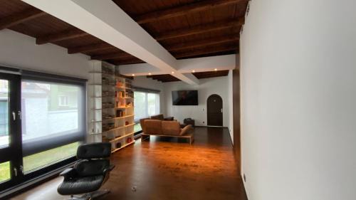 Laar Apartment | Serene Oasis with Private Terrace & Free PayTV Awaits You