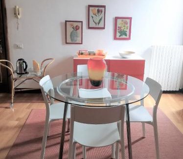Cannaregio Apartment | Oasi 5503a: Guest Rated 9.6 with Inviting Hot Tub