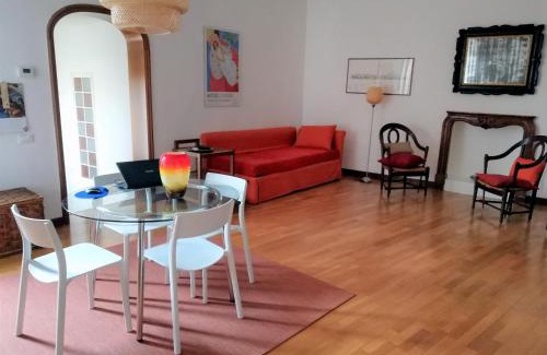 Cannaregio Apartment | Oasi 5503a: Guest Rated 9.6 with Inviting Hot Tub