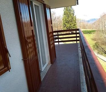 Zelbio Apartment | Relax at Oasi di Pace e Tranquillità with Oceanfront Views