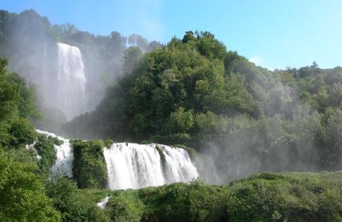 Terni House | Discover Oasi la Cascata: Pet-Friendly Retreat Awaits