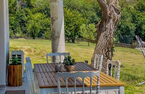 Serres Apartment | Inviting Oasis Acropolis Serres Near City Center, 9.3/10