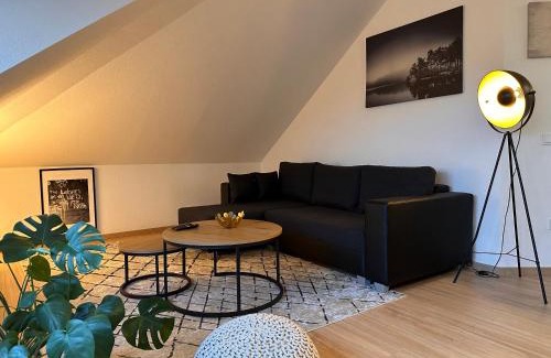 Mickten Apartment | Comfortable Oasis Appart with Balcony and Netflix Access