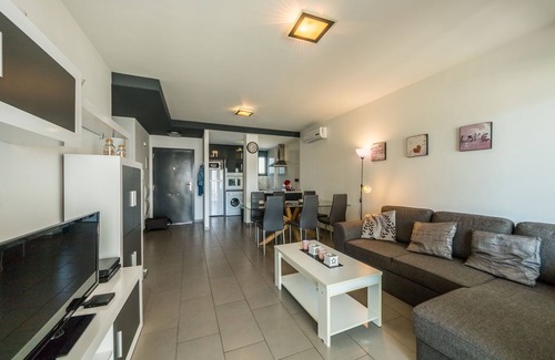 Orihuela Costa House | Beachfront Oasis Near La Zenia with Pool and Spa Access