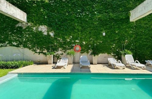 Constitucion Apartment | Relaxing Oasis in San Telmo: Pool, Grill & Gym Access