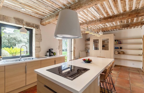 Uchaux House | Oasis de Sérénité