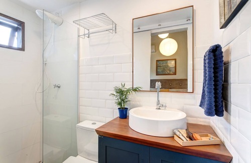 Garopaba House | Ideal Family Retreat with Pool, Spa & Pet-Friendly Amenities