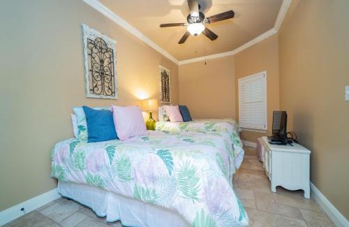 Orange Beach House | Relax at Phoenix West II: Oasis with Private Pool Access